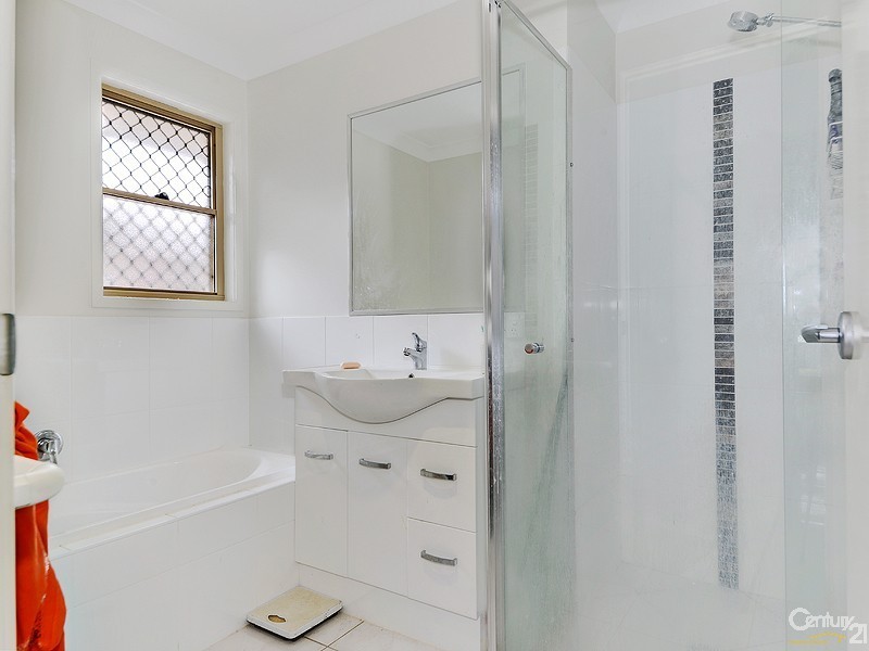 98 Olsen Circuit, Kallangur QLD 4503