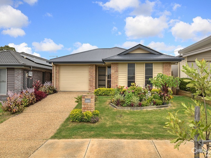 98 Olsen Circuit, Kallangur QLD 4503