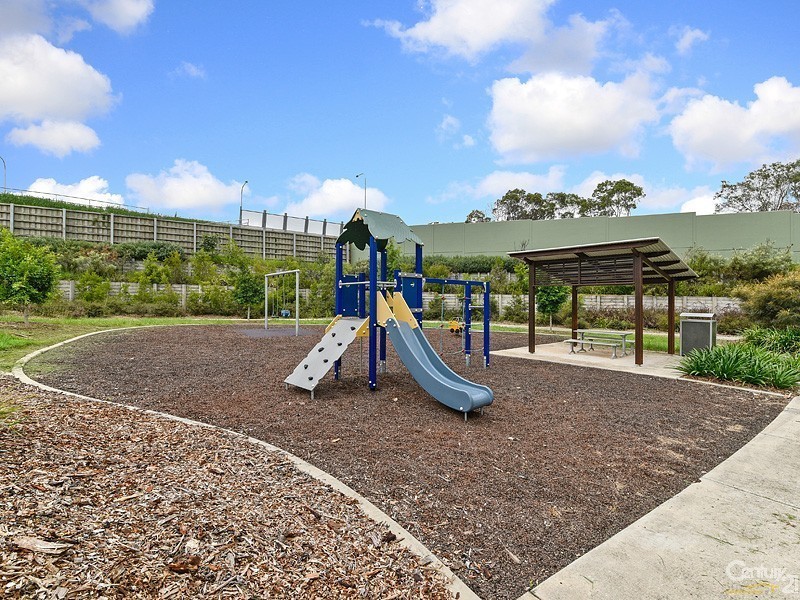 98 Olsen Circuit, Kallangur QLD 4503