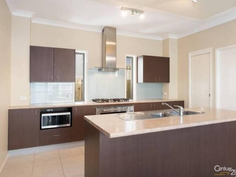 11 Allenby Close, North Lakes QLD 4509