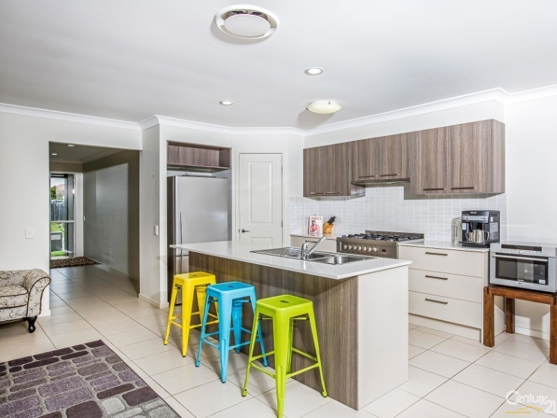 92 Nutmeg Drive, Griffin QLD 4503