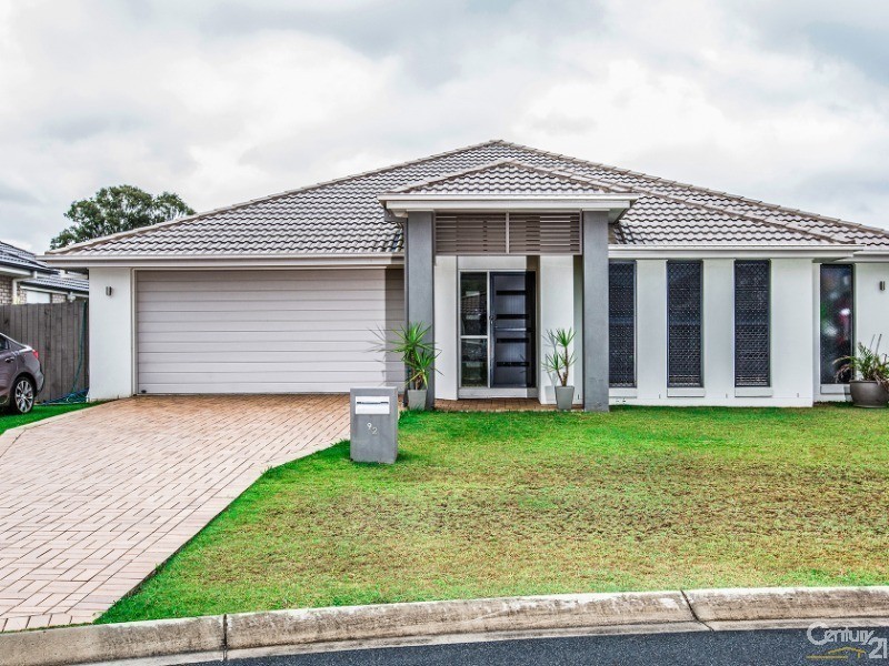 92 Nutmeg Drive, Griffin QLD 4503