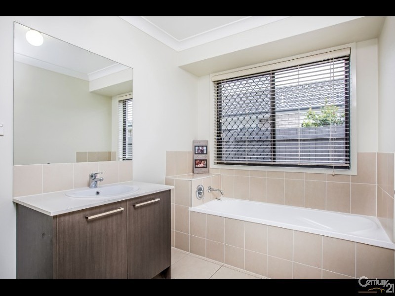 Griffin QLD 4503