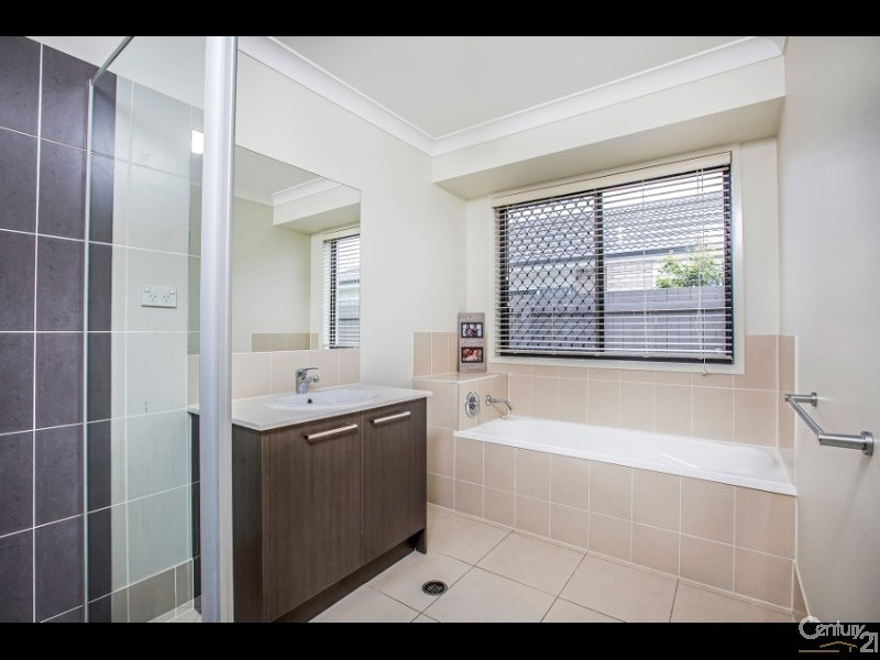 Griffin QLD 4503