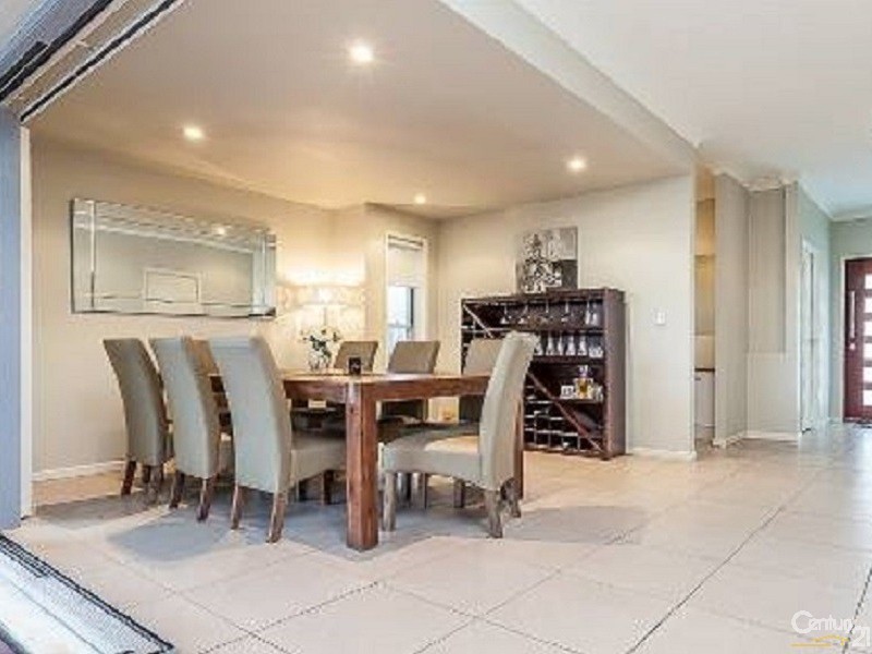 32 Planigale cresent, North Lakes QLD 4509