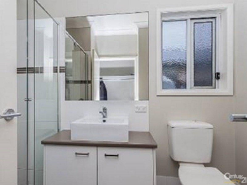 32 Planigale cresent, North Lakes QLD 4509