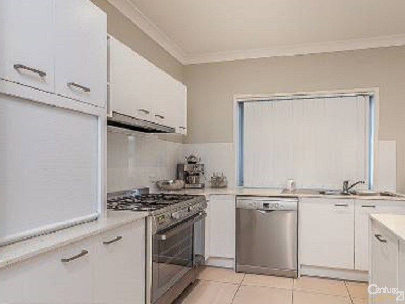 32 Planigale cresent, North Lakes QLD 4509