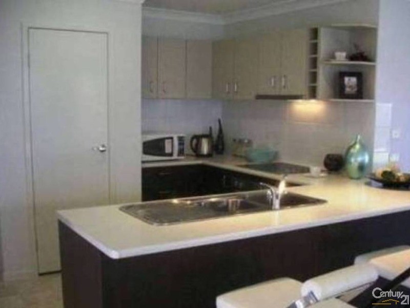 8 Capital Street, North Lakes QLD 4509