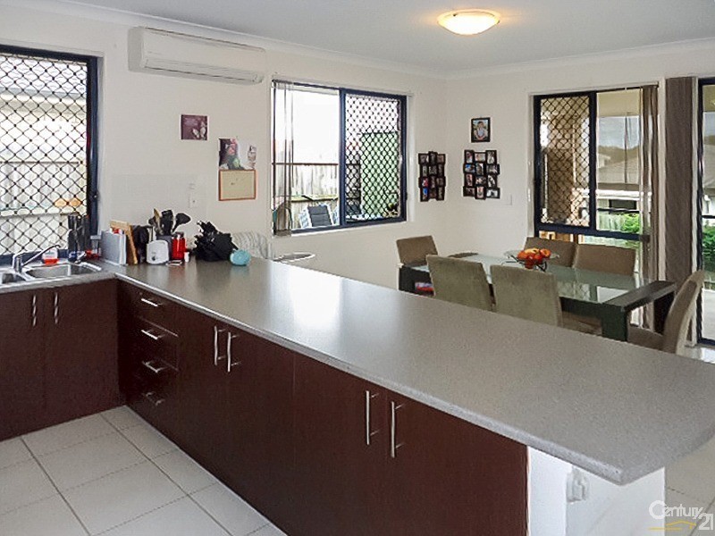 25 Hipwood Street, Morayfield QLD 4506