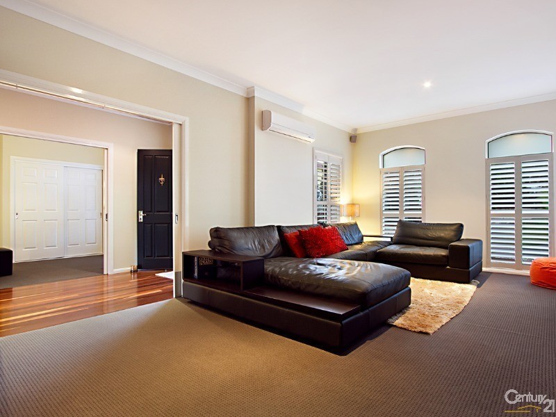 10 Farrington Drive, Murrumba Downs QLD 4503