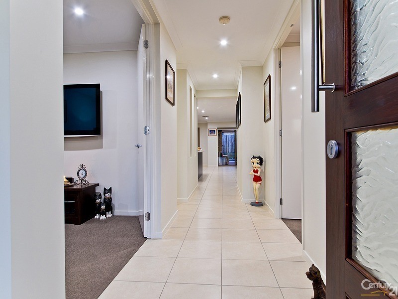 4 Kidston Court, North Lakes QLD 4509