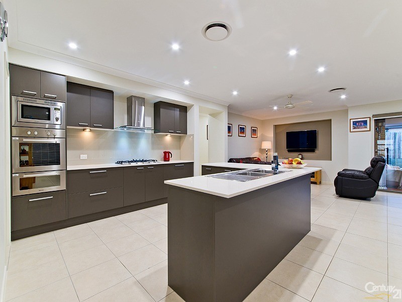 4 Kidston Court, North Lakes QLD 4509