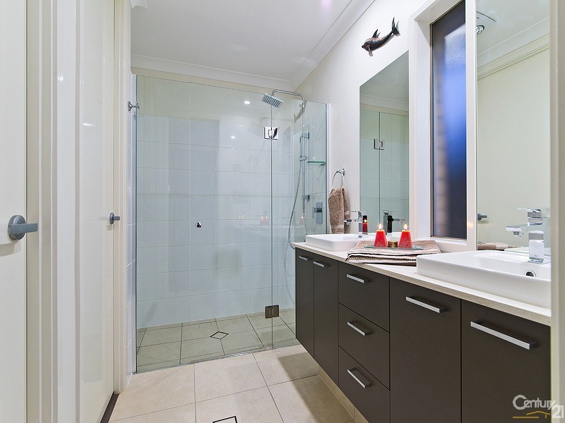 4 Kidston Court, North Lakes QLD 4509