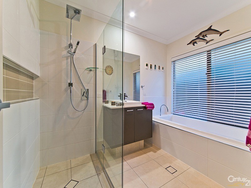 4 Kidston Court, North Lakes QLD 4509