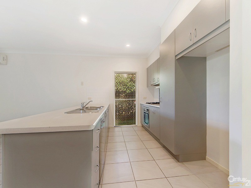 8 Neales Street, Murrumba Downs QLD 4503