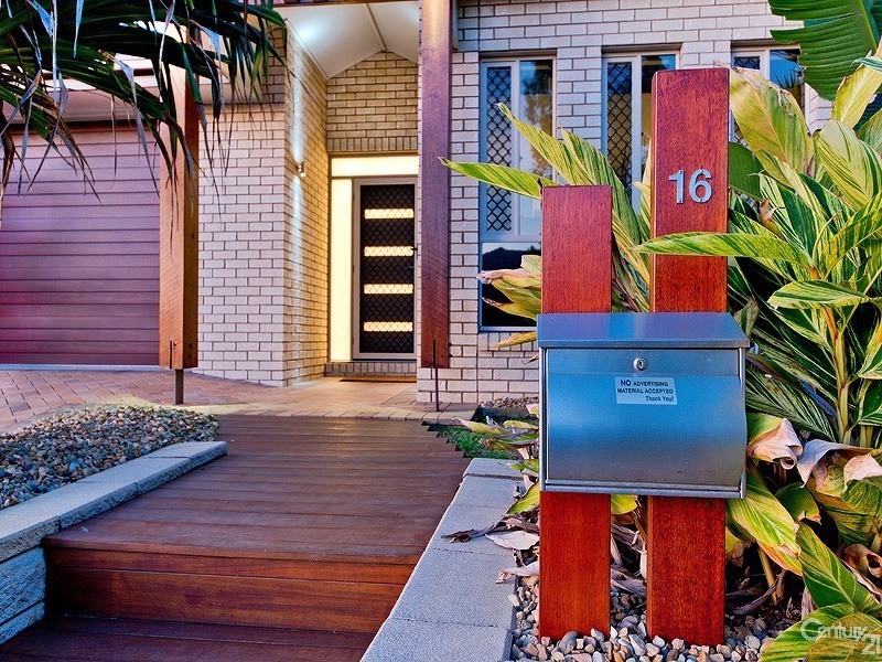16 Dusky Street, North Lakes QLD 4509
