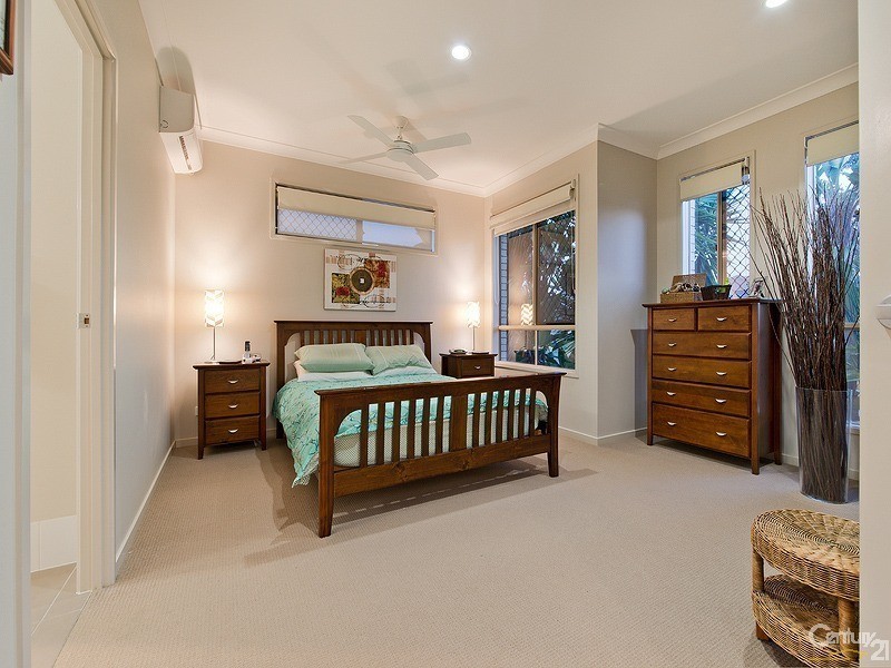 16 Dusky Street, North Lakes QLD 4509