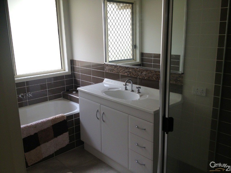 1 Portmarnock Street, North Lakes QLD 4509