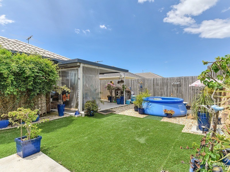 6  Nutmeg Drive, Griffin QLD 4503