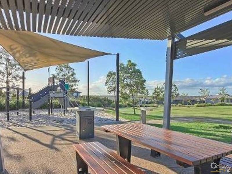 12 Petronas Street, North Lakes QLD 4509