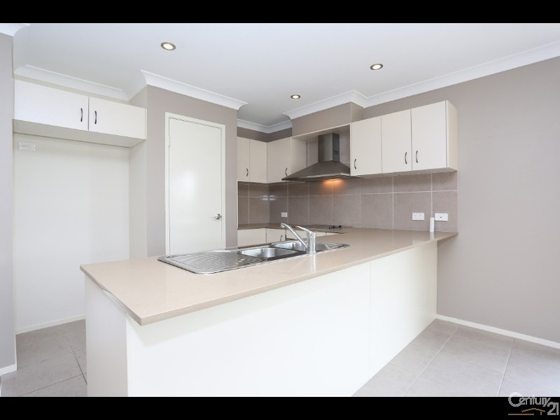 12 Petronas Street, North Lakes QLD 4509