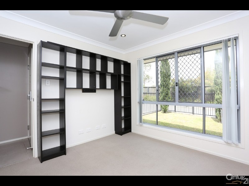 12 Petronas Street, North Lakes QLD 4509