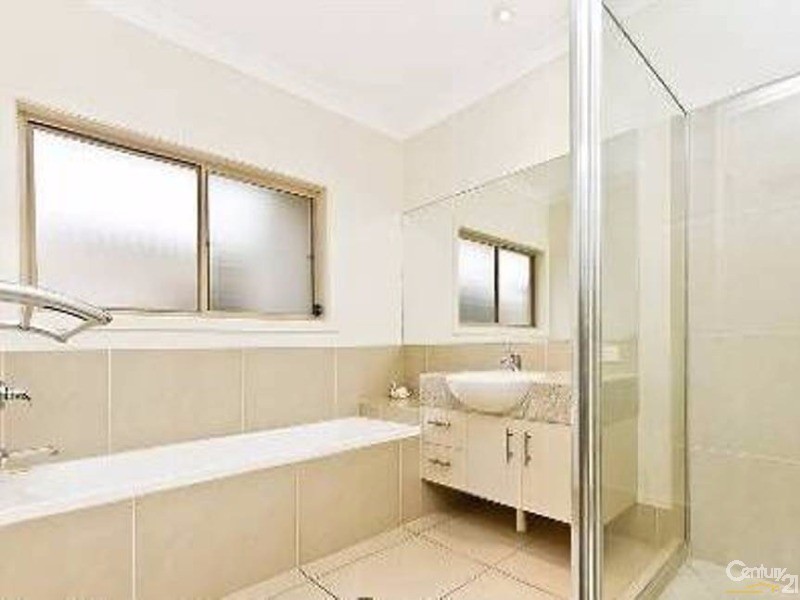 5 Mulgara Court, North Lakes QLD 4509