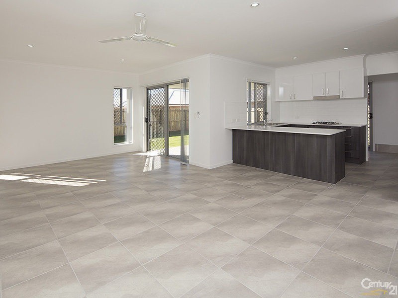 13 Fern Parade, Griffin QLD 4503