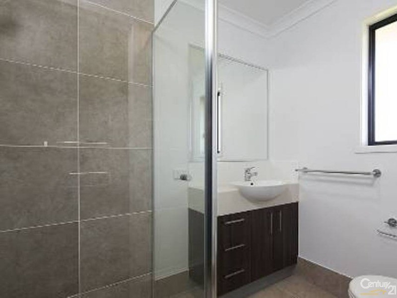 17 FERN PARADE, Griffin QLD 4503