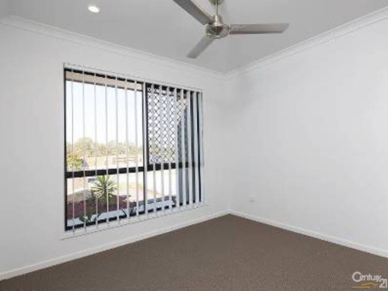 17 FERN PARADE, Griffin QLD 4503