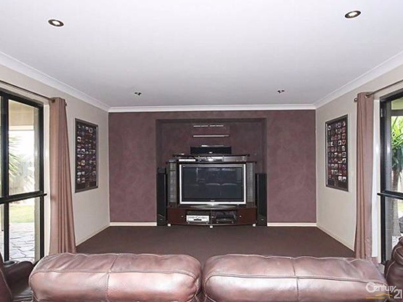 26 Lakeview Terrace, Murrumba Downs QLD 4503