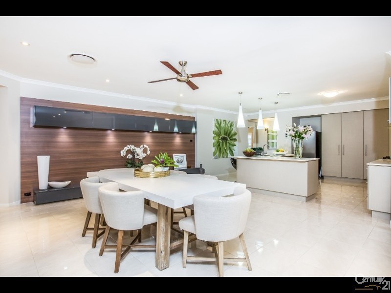 14  BAYBREEZE CR, Murrumba Downs QLD 4503