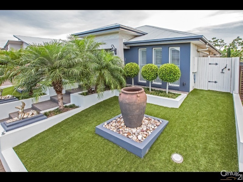 14  BAYBREEZE CR, Murrumba Downs QLD 4503