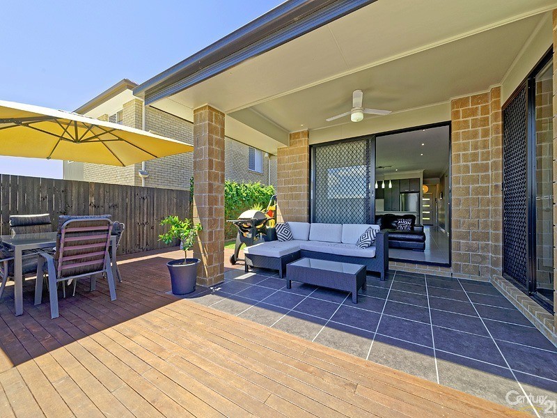 61 Denham Crescent, North Lakes QLD 4509