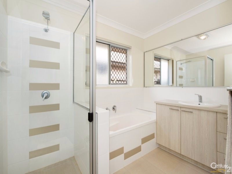 150  Nicklaus Parade, North Lakes QLD 4509