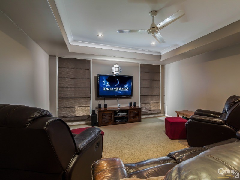 19 Wellington Road, Murrumba Downs QLD 4503