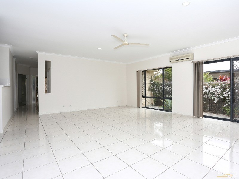 71 Cottonwood Circuit, North Lakes QLD 4509