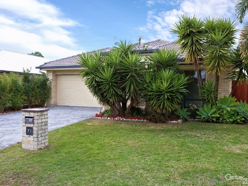 71 Cottonwood Circuit, North Lakes QLD 4509