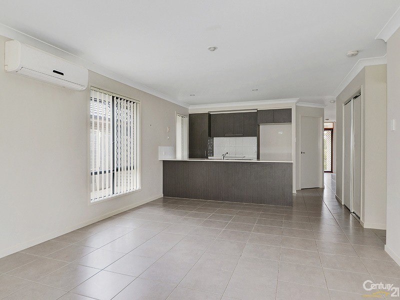 11 Melville Parade, North Lakes QLD 4509