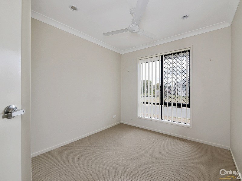 11 Melville Parade, North Lakes QLD 4509