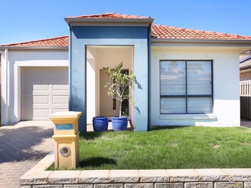 16 Lanagan Circuit, North Lakes QLD 4509