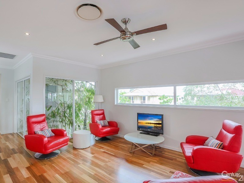 19 Allenby Close, North Lakes QLD 4509