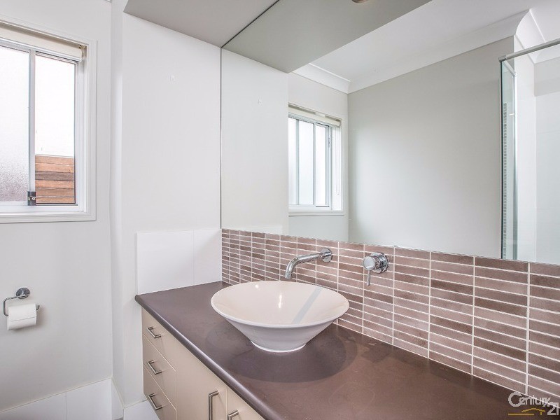 19 Allenby Close, North Lakes QLD 4509