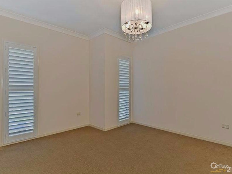 7 Fantail Crescent, Mango Hill QLD 4509