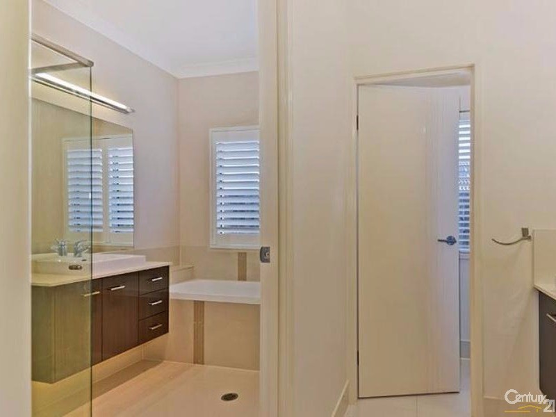 7 Fantail Crescent, Mango Hill QLD 4509