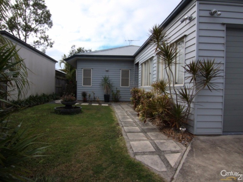 8 Welsby Street, Rothwell QLD 4022