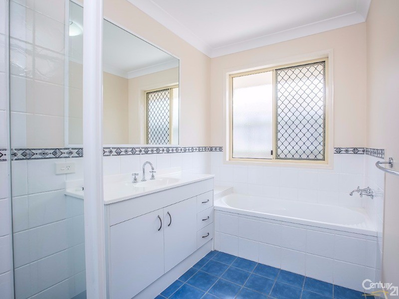 18 Billabong Place, Deception Bay QLD 4508