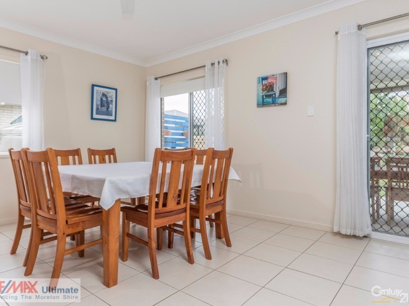 22 Astley Parade, North Lakes QLD 4509