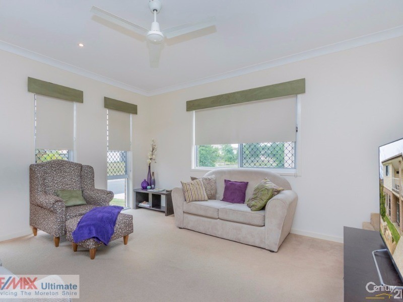 22 Astley Parade, North Lakes QLD 4509