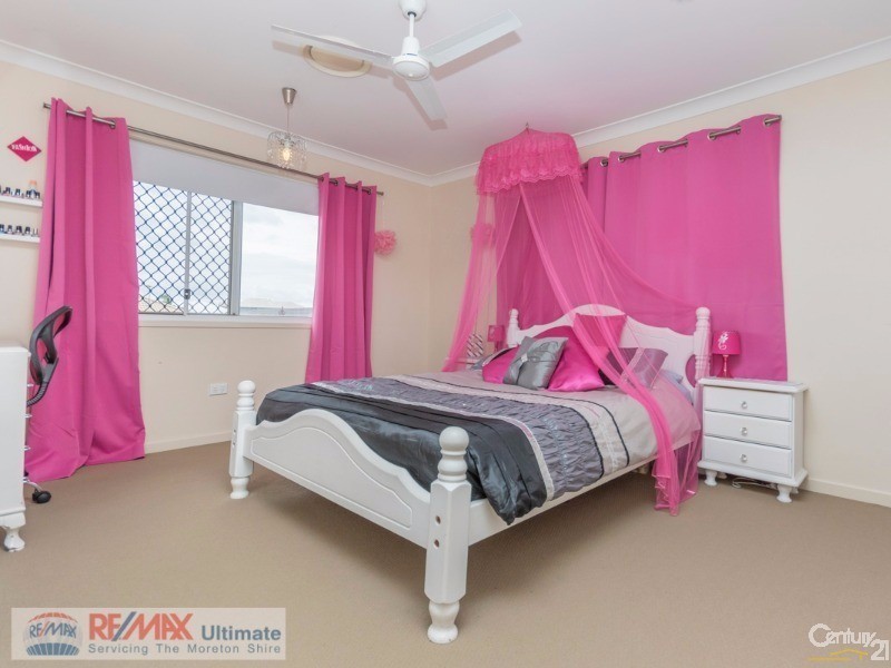 22 Astley Parade, North Lakes QLD 4509
